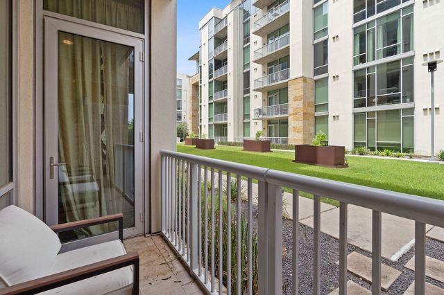 1600 BartonSprings RD 2102, Austin, TX 78704