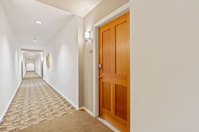 1600 BartonSprings RD 2102, Austin, TX 78704