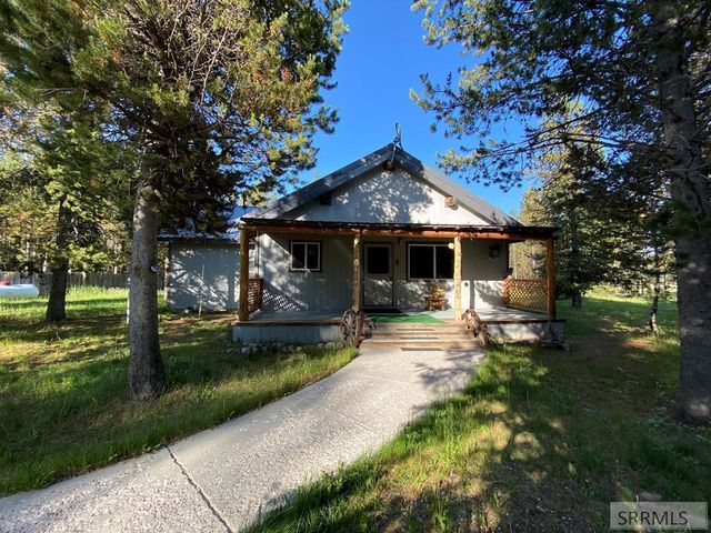 4175 S Big Springs Loop Road, Island Park, ID 83429