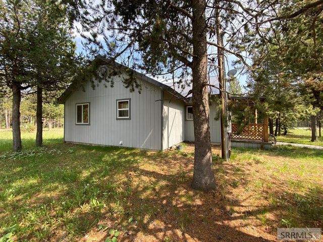 4175 S Big Springs Loop Road, Island Park, ID 83429