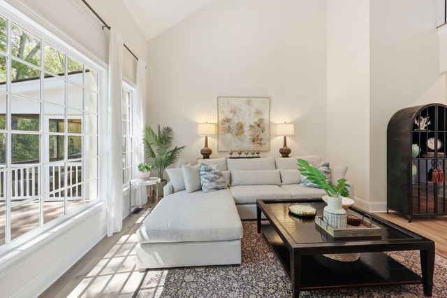 2041 Ashburton Way, Mount Pleasant, SC 29466