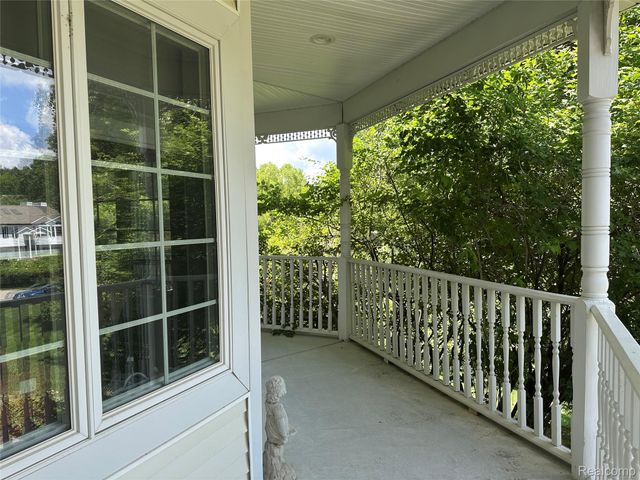 962 Hidden Valley Drive, Orion Charter Township, MI 48362