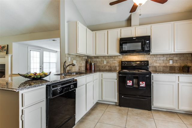 1461 Javelin Way, Lewisville, TX 75077