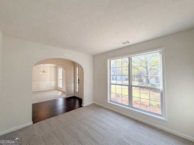 240 Kensington Trace, Stockbridge, GA 30281