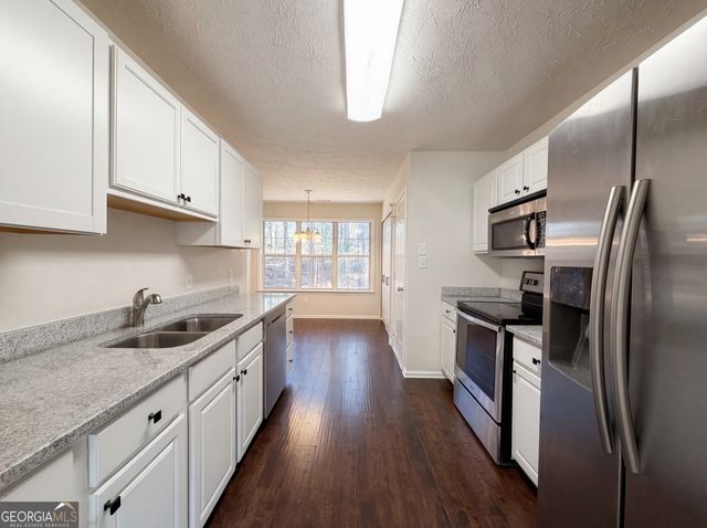 240 Kensington Trace, Stockbridge, GA 30281