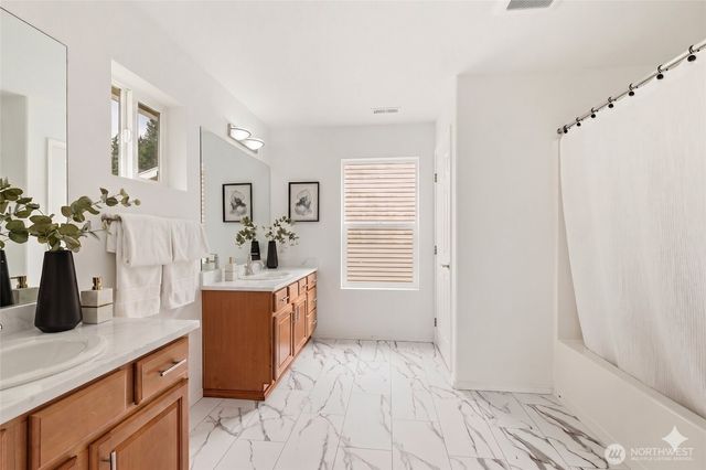 2108 250th Place SE, Sammamish, WA 98075