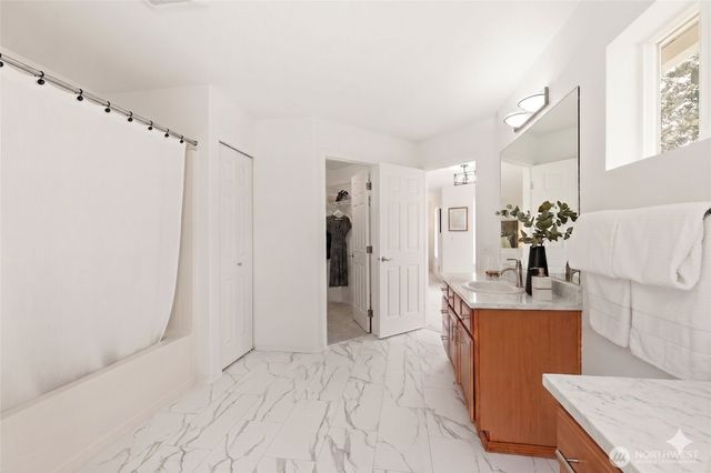 2108 250th Place SE, Sammamish, WA 98075