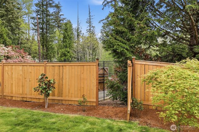 2108 250th Place SE, Sammamish, WA 98075
