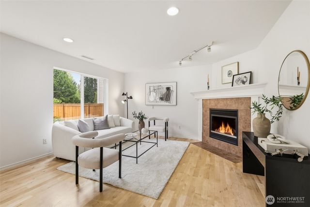 2108 250th Place SE, Sammamish, WA 98075