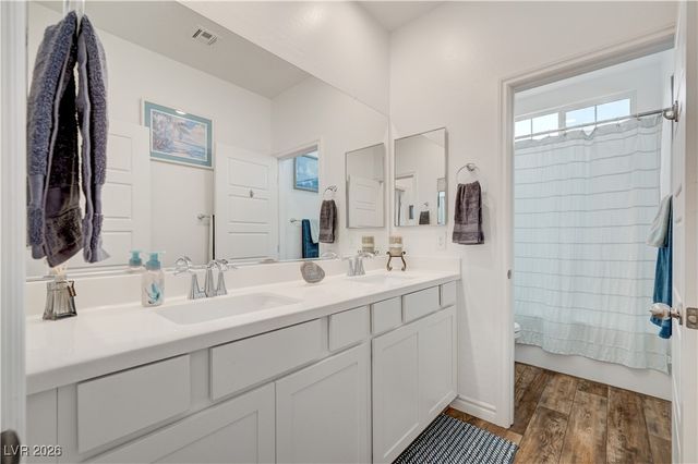 3742 Canis Minor Lane 22102, Henderson, NV 89052