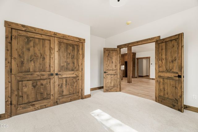 56484 Elk Run Drive 496, Bend, OR 97707