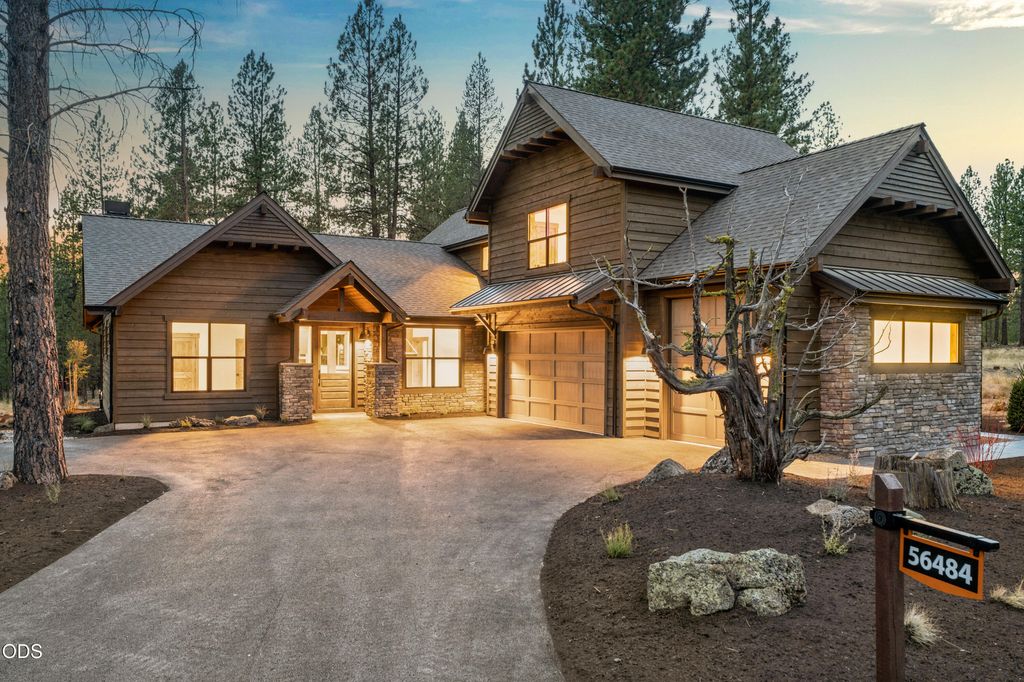 56484 Elk Run Drive 496, Bend, OR 97707