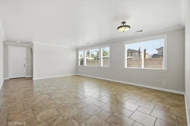 2722 Azalea Avenue, San Jacinto, CA 92582