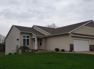 1368 S Village Circle, Oshtemo Twp, MI 49009