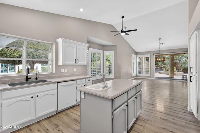 9038 E NACOMA Drive, Sun Lakes, AZ 85248