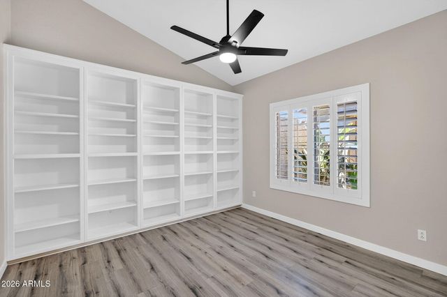 9038 E NACOMA Drive, Sun Lakes, AZ 85248