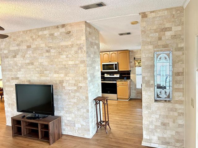 3409 Lake Overlook Place, Lake Worth, FL 33462