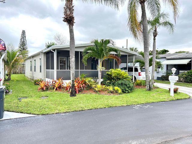 3409 Lake Overlook Place, Lake Worth, FL 33462