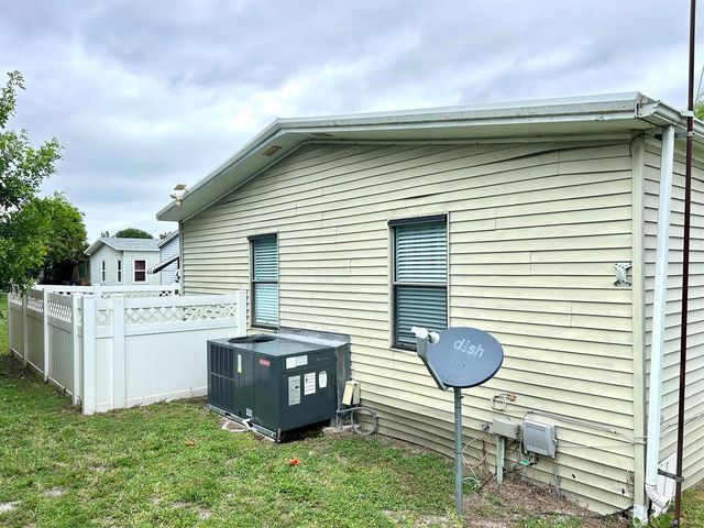 3409 Lake Overlook Place, Lake Worth, FL 33462