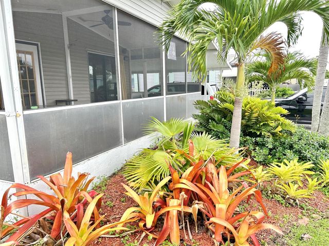 3409 Lake Overlook Place, Lake Worth, FL 33462