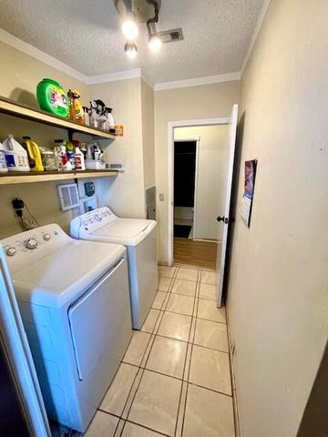3409 Lake Overlook Place, Lake Worth, FL 33462