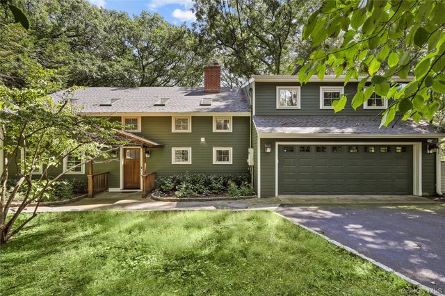 28 Twin Lakes Road, South Salem, NY 10590