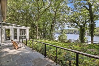 28 Twin Lakes Road, South Salem, NY 10590