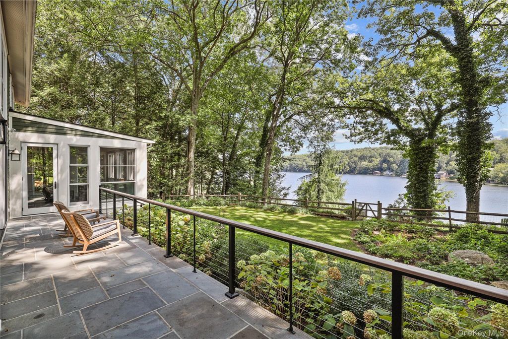 28 Twin Lakes Road, South Salem, NY 10590 — exterior