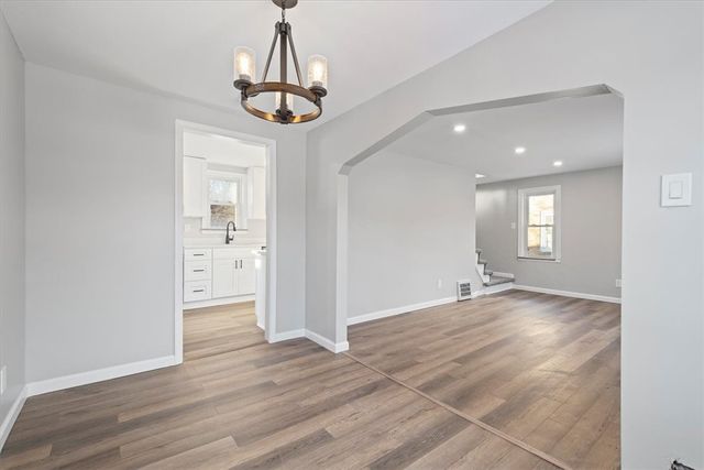 724 Ohio River Blvd, Sewickley, PA 15143