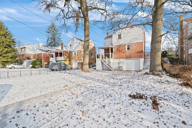 724 Ohio River Blvd, Sewickley, PA 15143