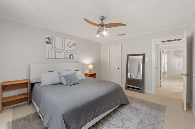 7920 Rockwood LN 216, Austin, TX 78757