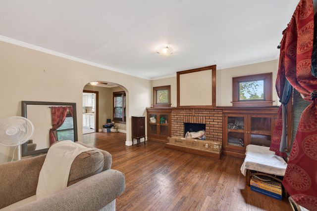 701 S Spruce, Wichita, KS 67211