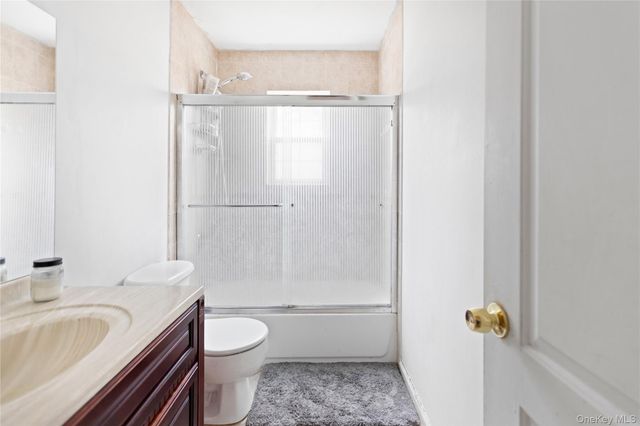 159 Main Avenue, Mastic, NY 11950