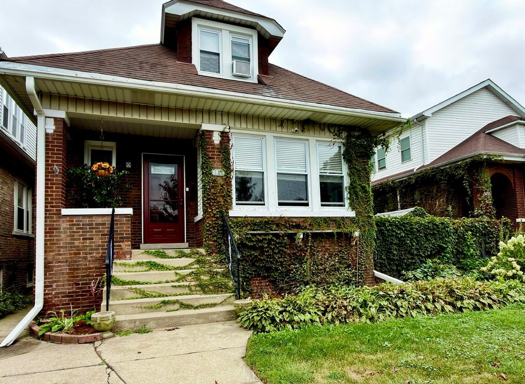 5849 W Wilson Avenue, Chicago, IL 60630 — photo 2