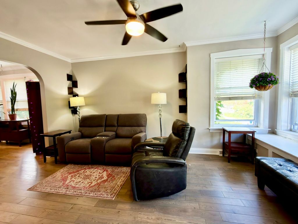 5849 W Wilson Avenue, Chicago, IL 60630 — photo 5