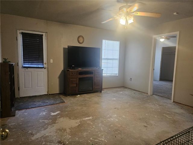 68 Georgias Lane, Dallas, GA 30157