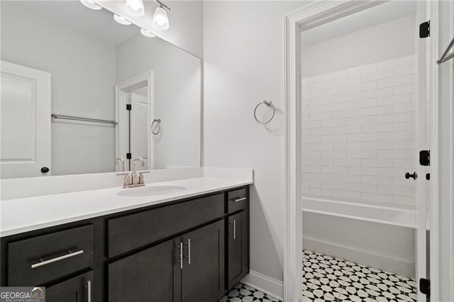 3231 Artessa Lane NE, Roswell, GA 30075