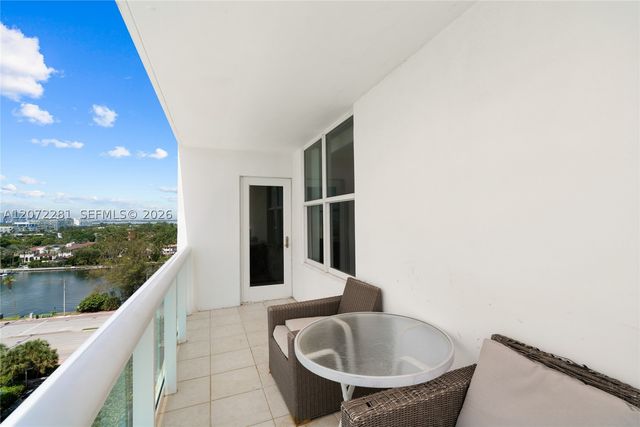 5001 Collins Ave 10G, Miami Beach, FL 33140