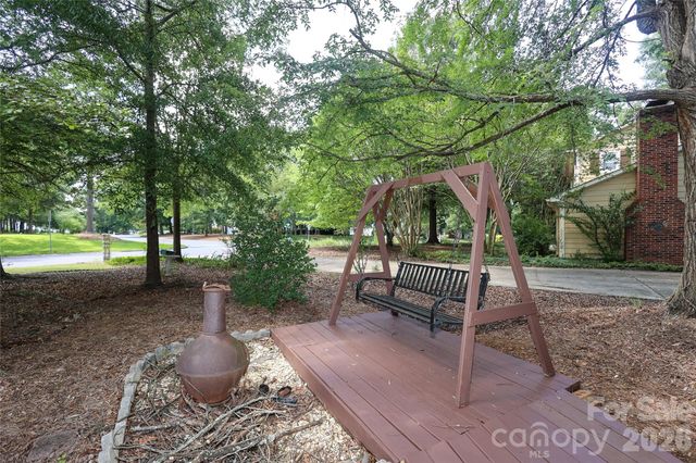 2248 Lawton Bluff Road, Charlotte, NC 28226