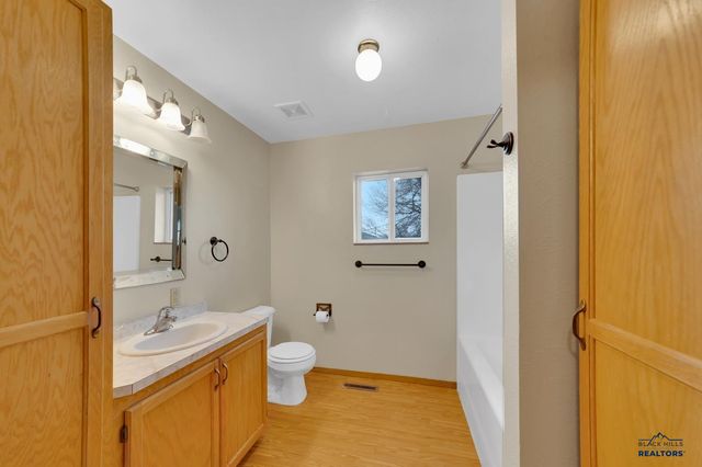 716 MALL DR, Rapid City, SD 57701