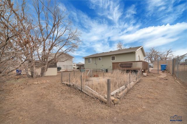 716 MALL DR, Rapid City, SD 57701