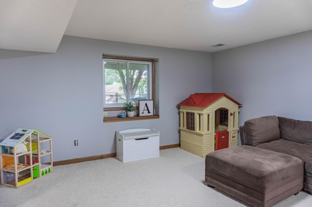 4874 W 144th Street, Savage, MN 55378