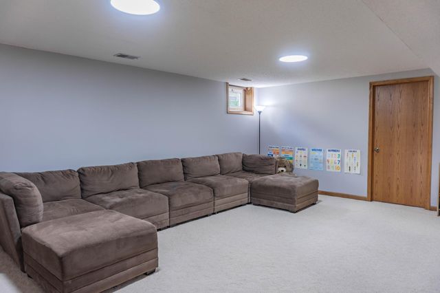 4874 W 144th Street, Savage, MN 55378