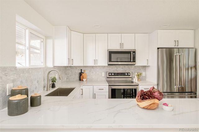 1860 S Monroe Street, Denver, CO 80210