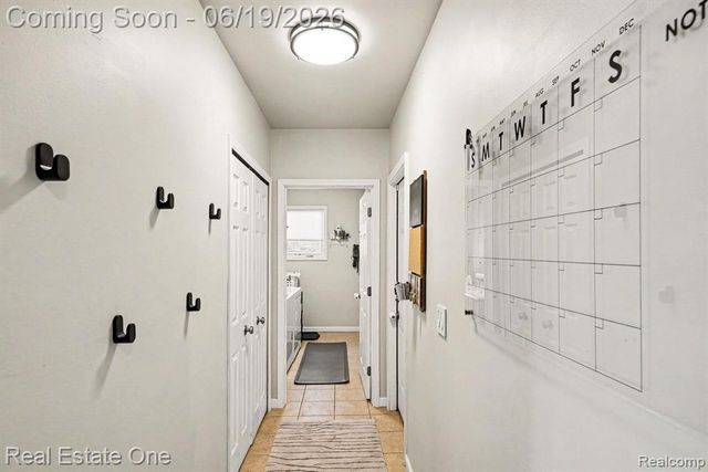 6317 Atkins Drive, Troy, MI 48085