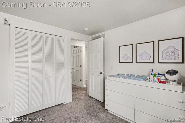 6317 Atkins Drive, Troy, MI 48085