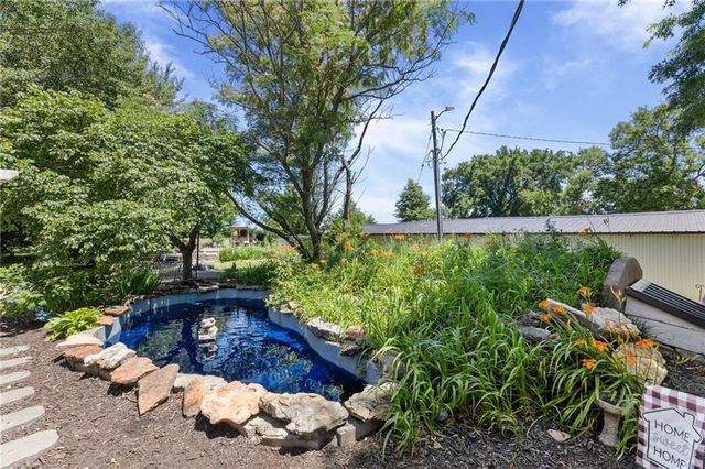 13020 W 327th Street, Paola, KS 66071