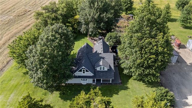 13020 W 327th Street, Paola, KS 66071