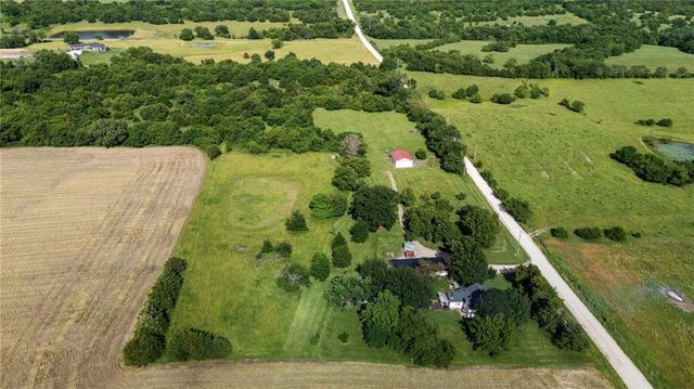 13020 W 327th Street, Paola, KS 66071