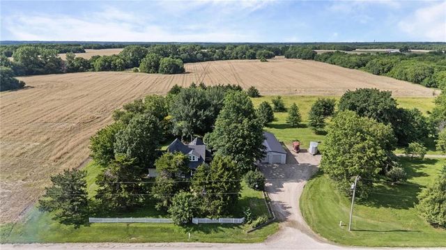 13020 W 327th Street, Paola, KS 66071